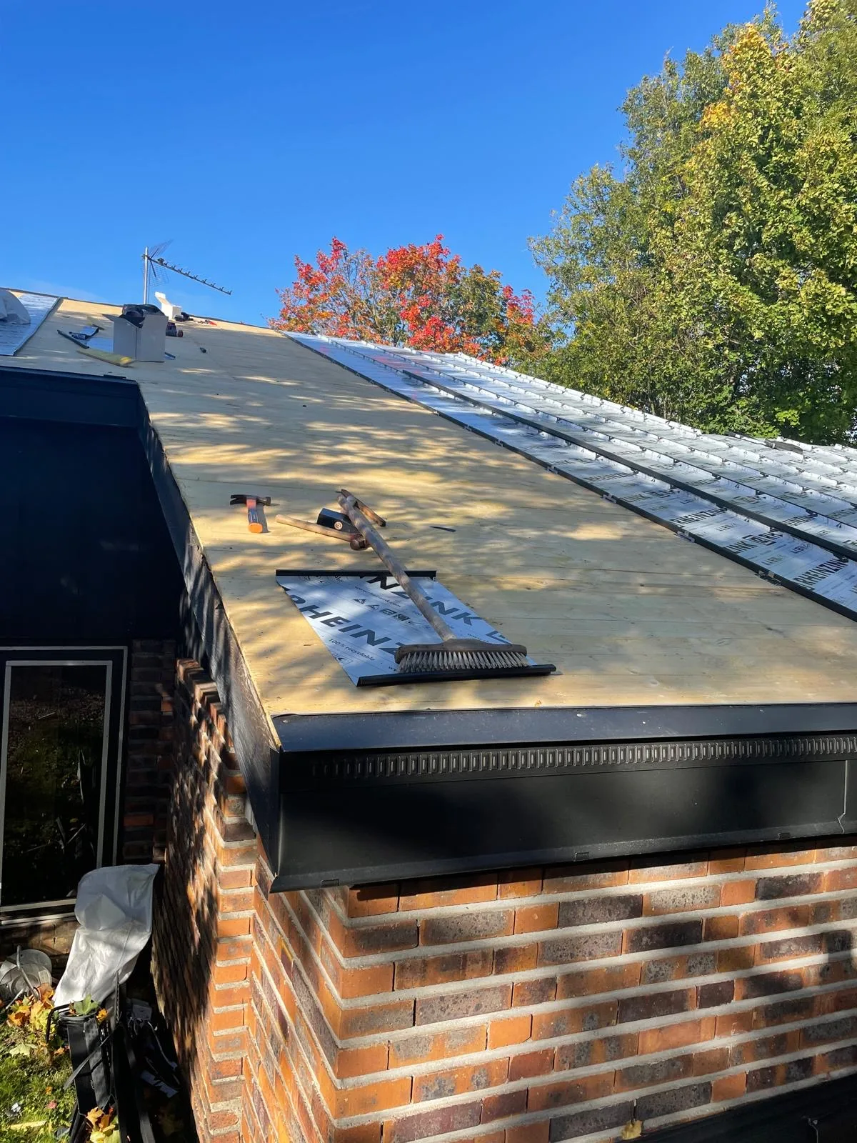 Extension en brique, pendant les travaux